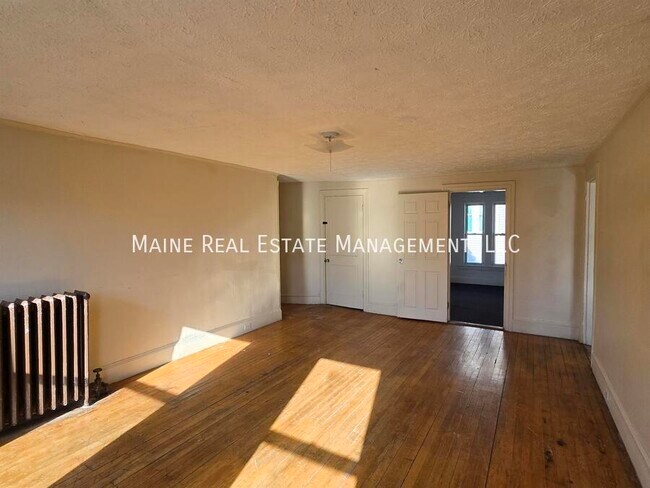 Photo - 179 Pine St Unit 5