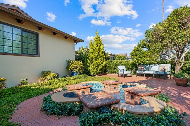 Photo - 513 E Hillsdale St Casa