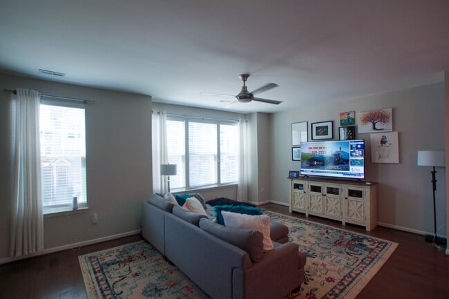 Photo - 930 Dalton Ridge Pl