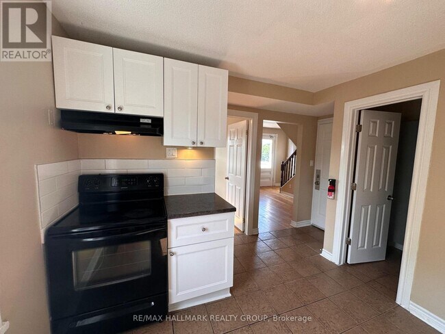 Photo - 1308 Shillington Ave Unit 3