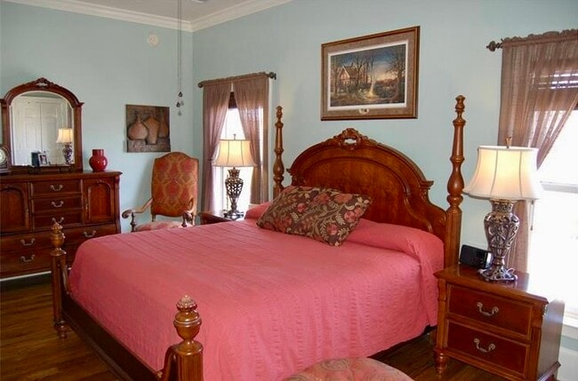 Photo - 210 W Washington St Unit 210