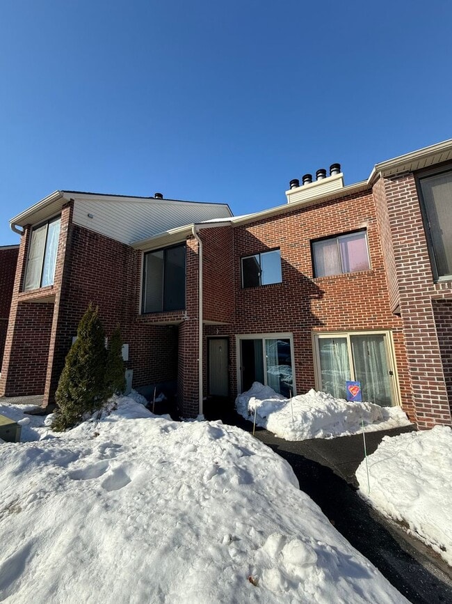 Photo - Professional Condo - Redstone Commons