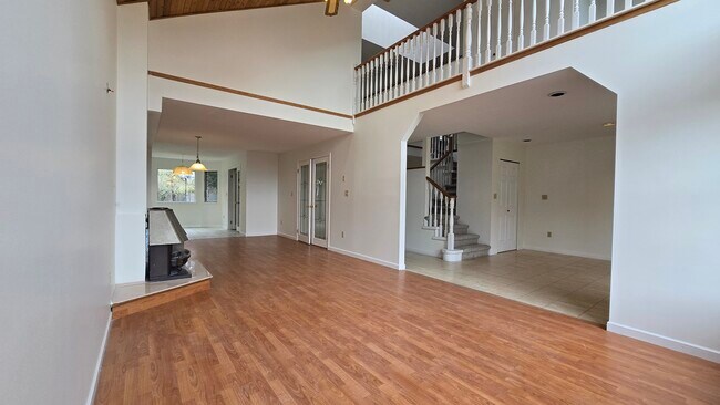 Photo - 4471 Westminster Hwy Unité 1