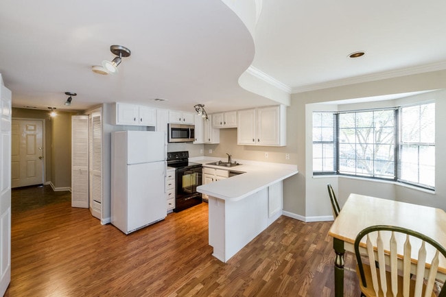 Photo - St. Christopher Condominiums