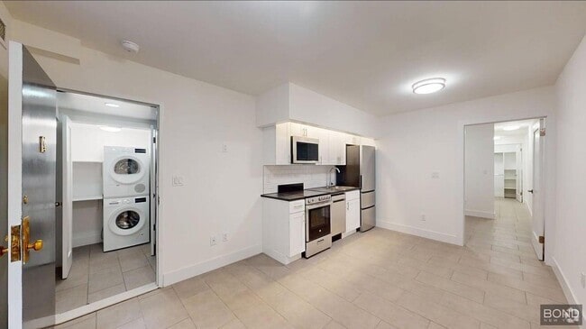 Building Photo - 166 E 90th St Unit LL Rental