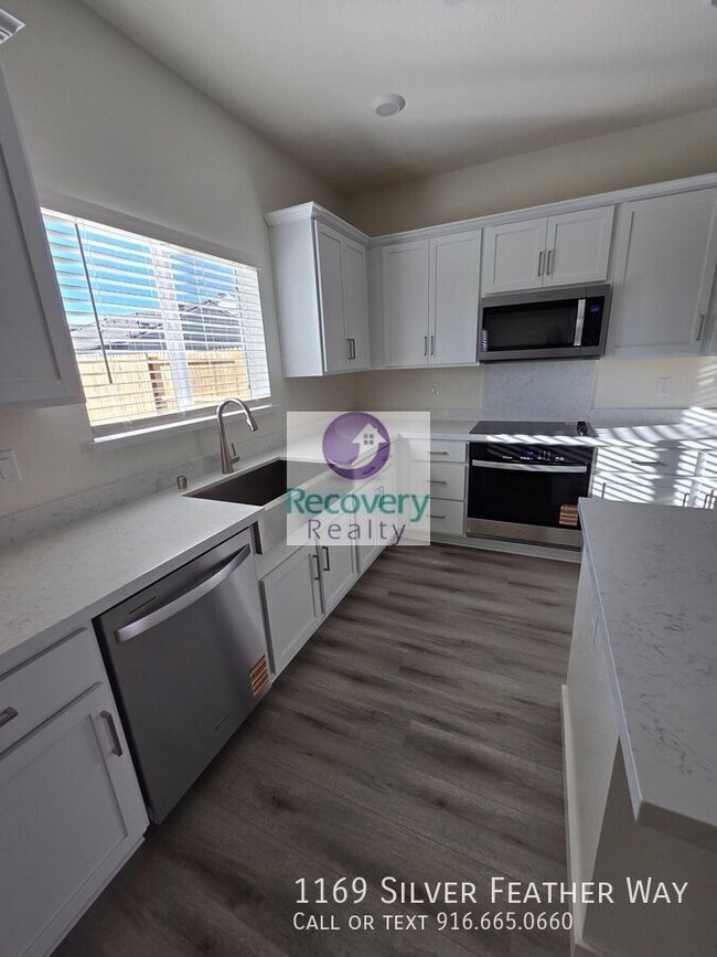 Photo - 1169 Silver Feather Wy