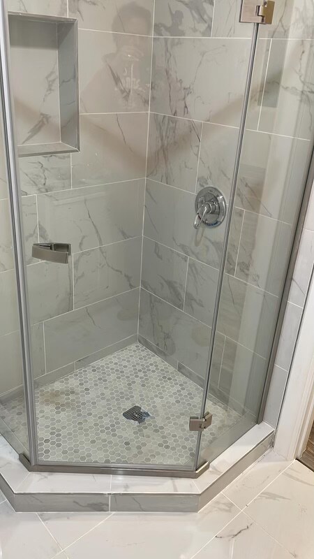 Photo - 6919 Shoup Ave