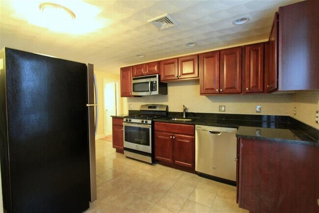 Photo - 8 Douglass St Unit 1