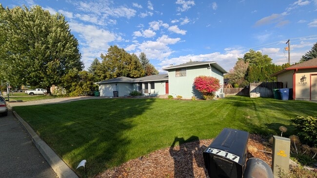 Photo - 5717 S Ferrall St