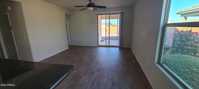 Photo - 26086 W Sequoia Dr