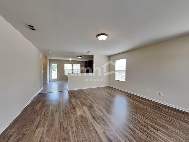 Photo - 12901 Brandenburg Ln