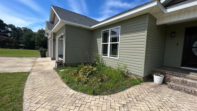 Photo - Great Southside Neighborhood! Casa