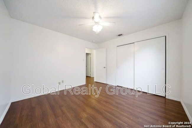 Photo - 818 Station St Unidad Apt 3