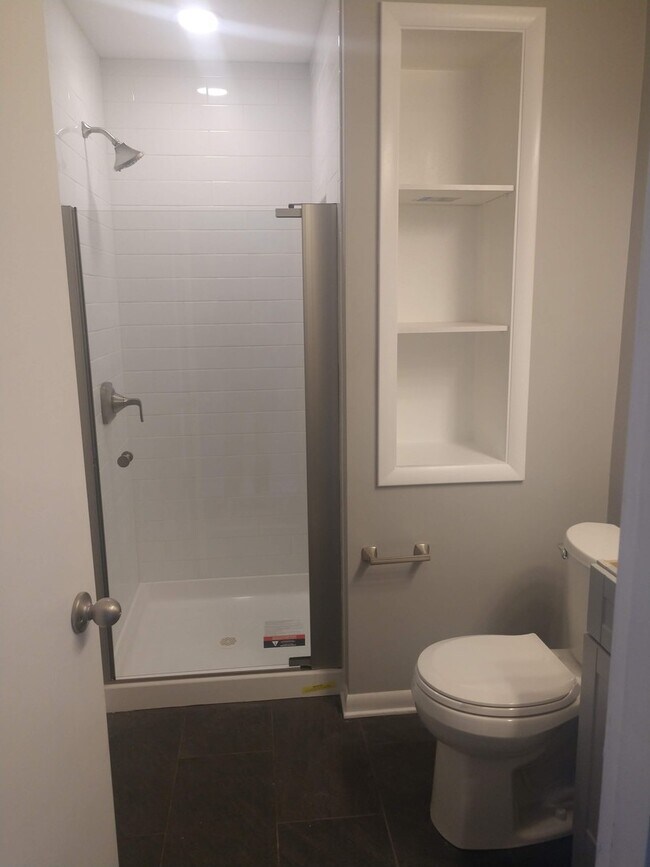 Photo - 2323 Sidney St Unidad 2