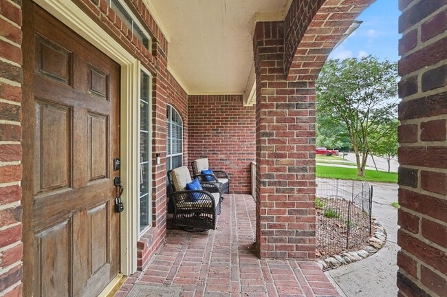 Photo - 11318 Twain Dr