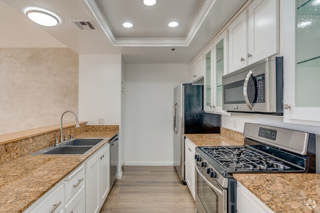 2HAB, 2BA - 1.396SF - La Ventana