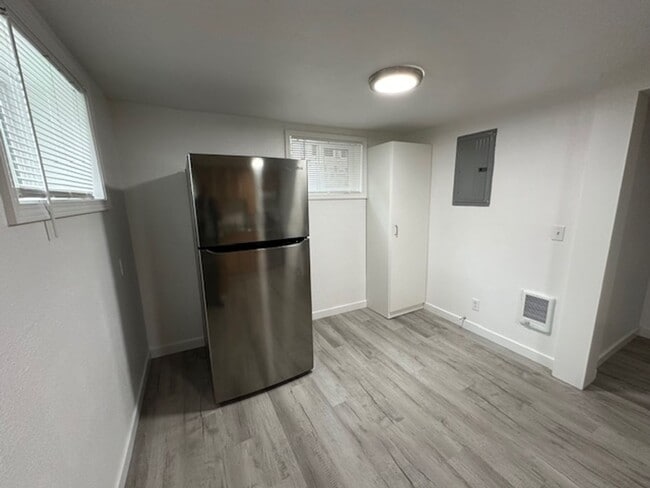 Photo - 230 SE 6th Ave Unit 6th 230 - 5