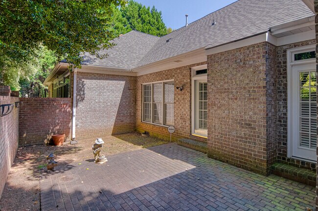 Photo - 8 Indigo Cove