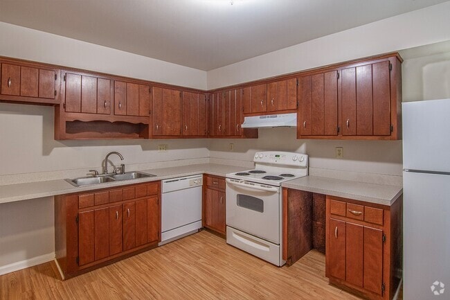 Building Photo - Fairfax Village Rental