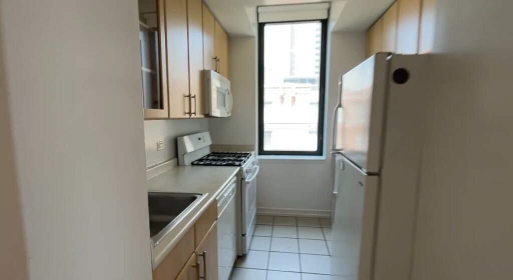 Photo - 2 S End Ave Unit 1005