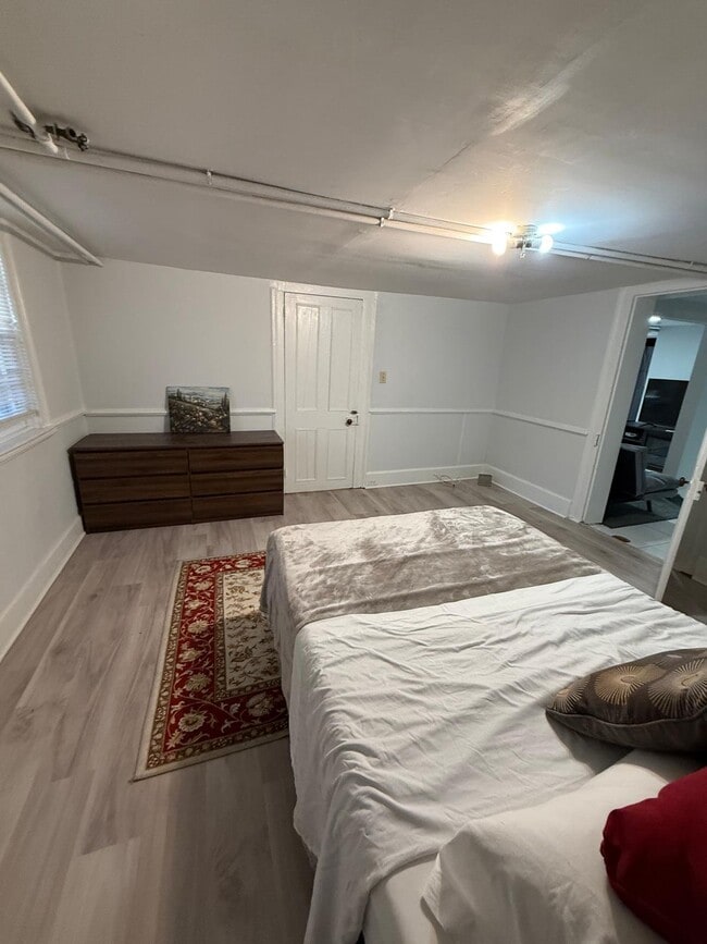 53 Carman St Unit Ground Floor