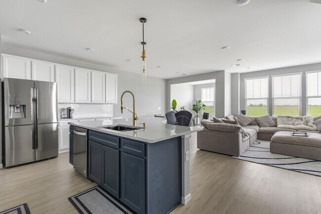 Photo - 2227 Ryegrass Ln