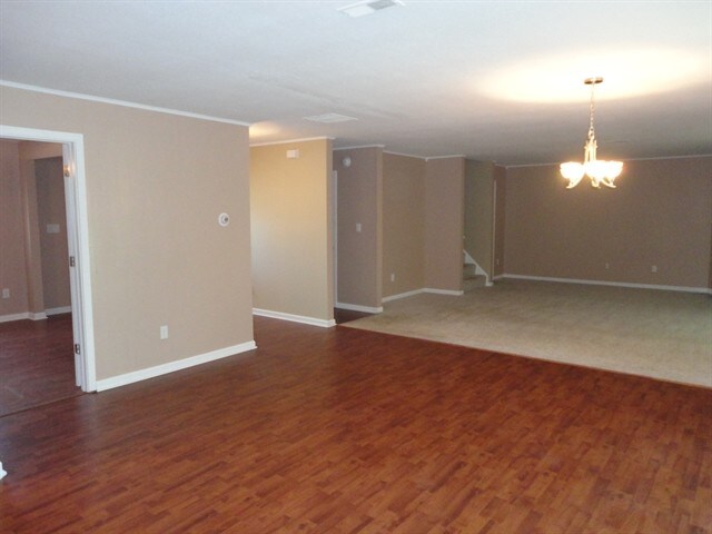 Photo - 6282 Briargate Dr