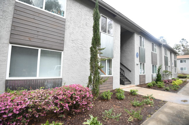 Photo - Topaz Grove Apartments