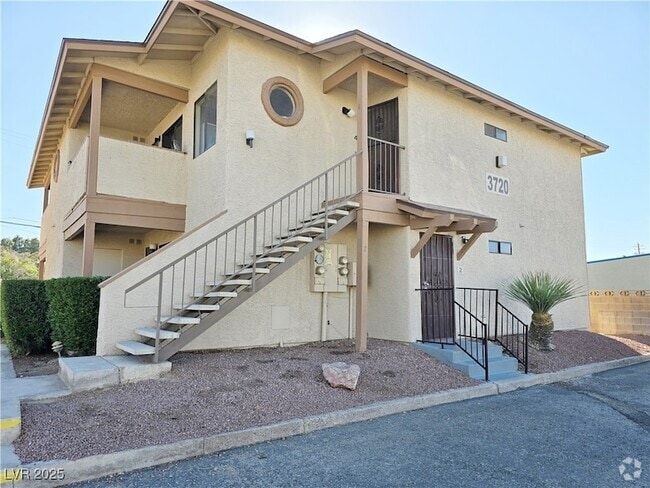Building Photo - 3720 Snorkel Cir Unit 2 Rental