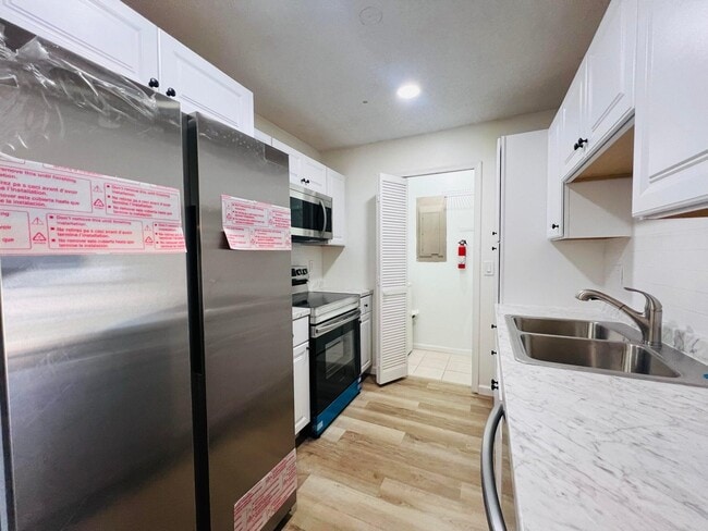 Photo - 11877 Sturbridge Ln