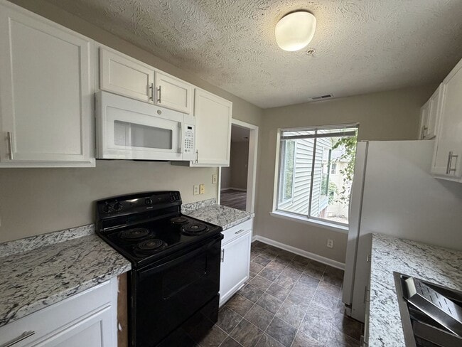 Photo - 3374 Galleria Dr