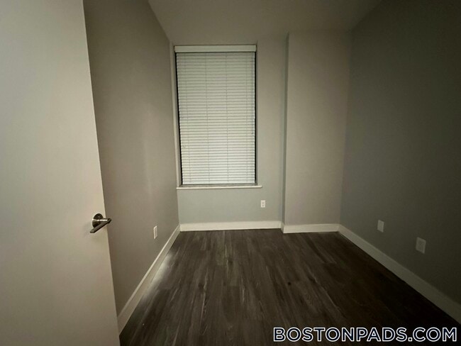 Photo - 23 Central Ave Unidad 302