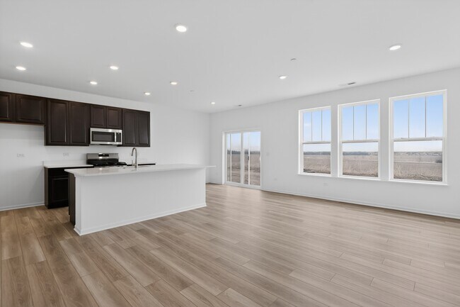 Photo - 247 Cooney Wy