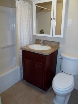 Photo - 634 Lewis Ave Unit 634 1/2 Lewis-634 1/2 Lewis