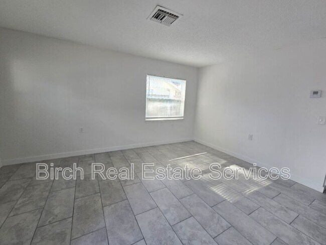 Photo - 5346 Cotee River Dr Unit 5346