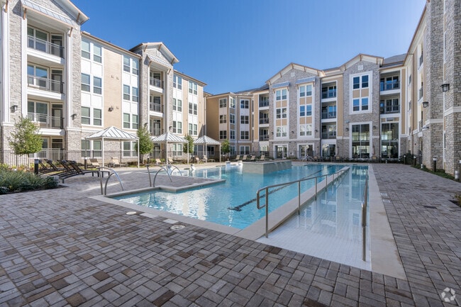 Pool - Lofts at Katy Ranch