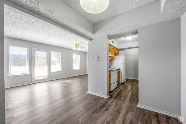 2 BR, 1 BA - 980SF - Dining Room/Kitchen