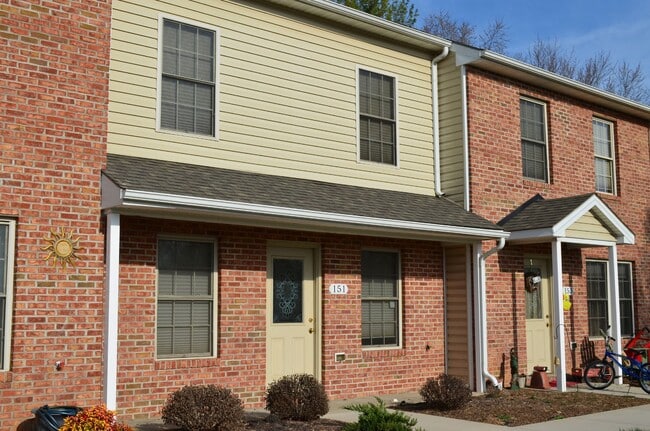 Photo - Charming Townhome in Prime Broadway Location – Steps from Parks & Outdoor Amenities!