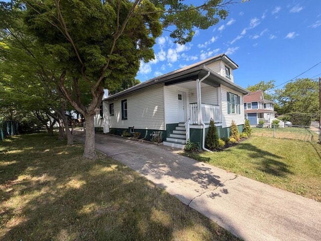 Photo - 822 Prospect Ave