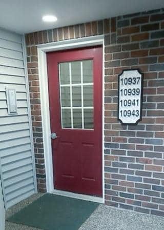 Building Photo - 10943 Sumter Ave S Rental