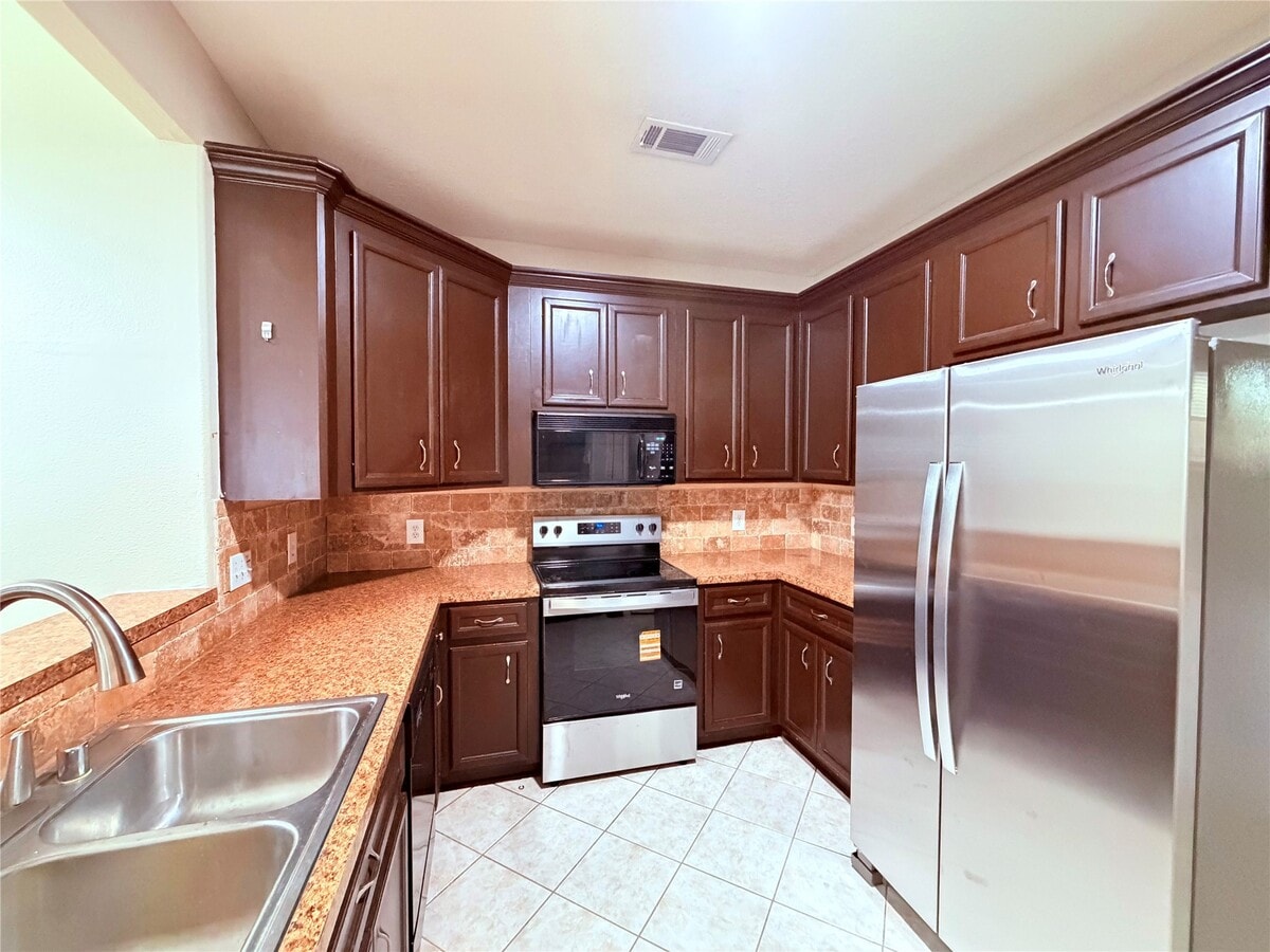 Photo - 19206 Plantain Dr