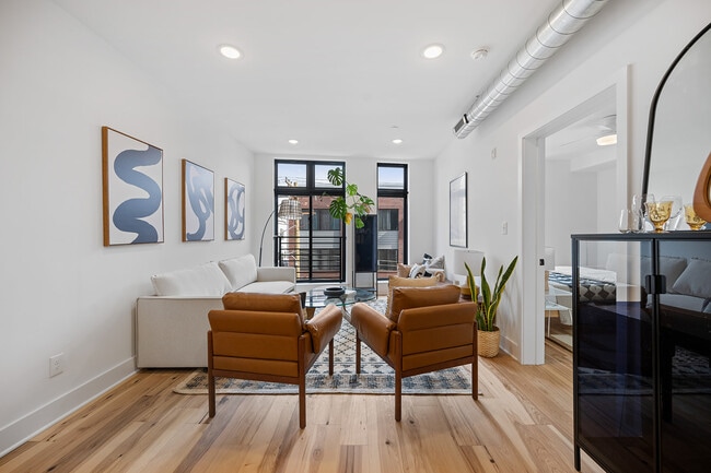 Photo - The Bromley Loom House