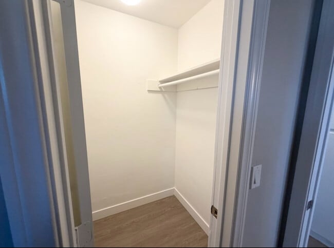 Photo - Stylish 2-Bedroom Upstairs Retreat in the Heart