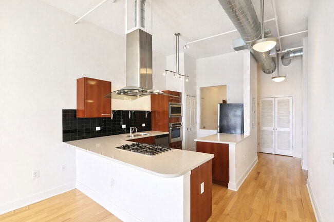 Photo - 3820 Roswell Rd NE