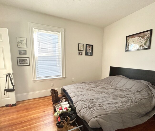 Photo - 151 E Cottage St Unit 3