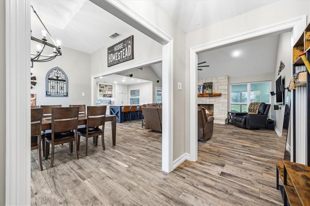 Photo - 3705 Castle Dr