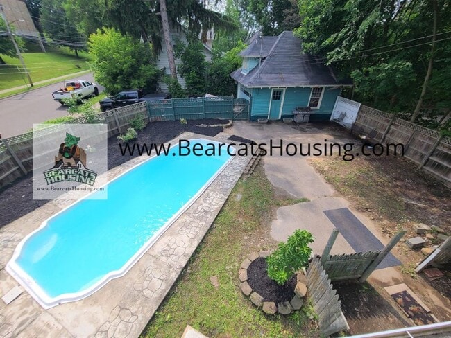 Photo - 93 Chestnut St