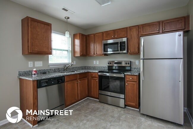 Photo - 795 Bitting Hall Cir