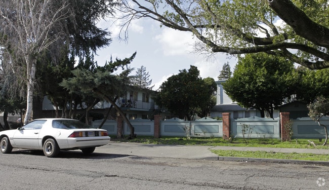 Riverside Drive, 405-449