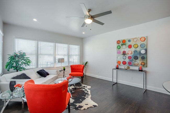 Photo - 1519 Bennett Ave